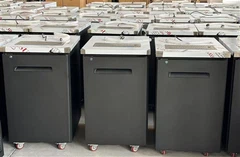 Весь контейнер загружен европейским порядком. Высококачественный дозатор пива...